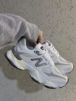 Tênis NB 9060 Branco e Cinza em Couro