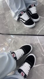 Tênis Knu Skool Preto e Branco Unissex - Imagem 2
