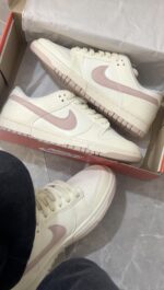 Tênis Dunk Creme Rosa - Imagem 4