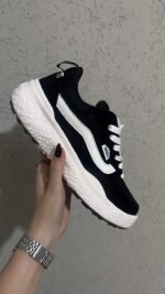 Tênis Vans Ultrarange Neo VR3 Preto - Imagem 3